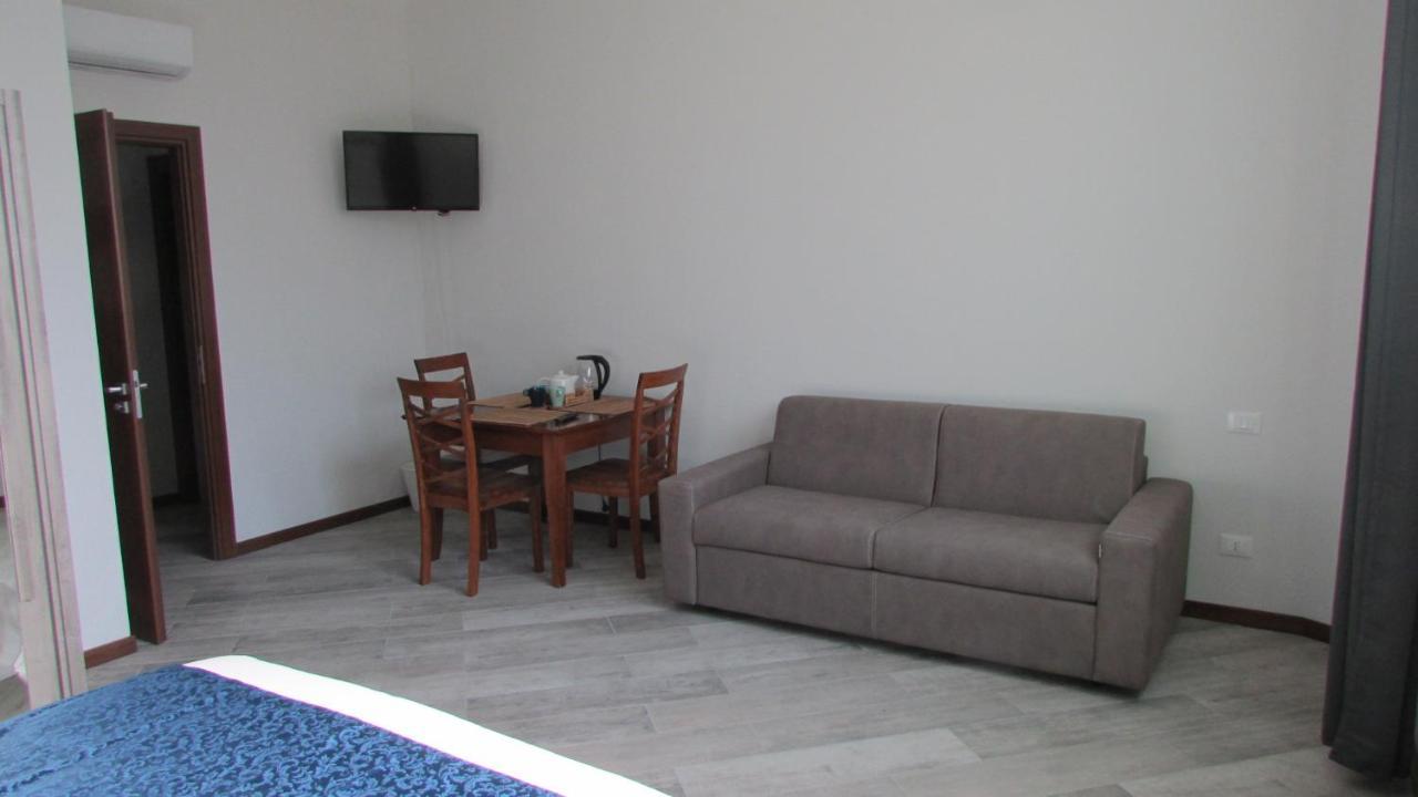 Sansirofiera Rooms Milano Dış mekan fotoğraf